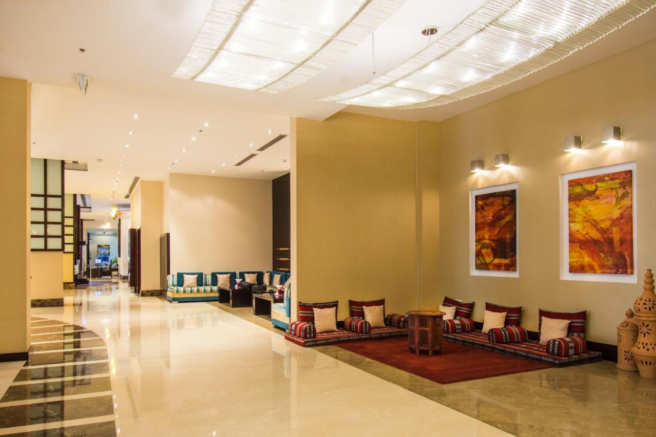 City Seasons Hotel & Suites Muscat Exterior photo